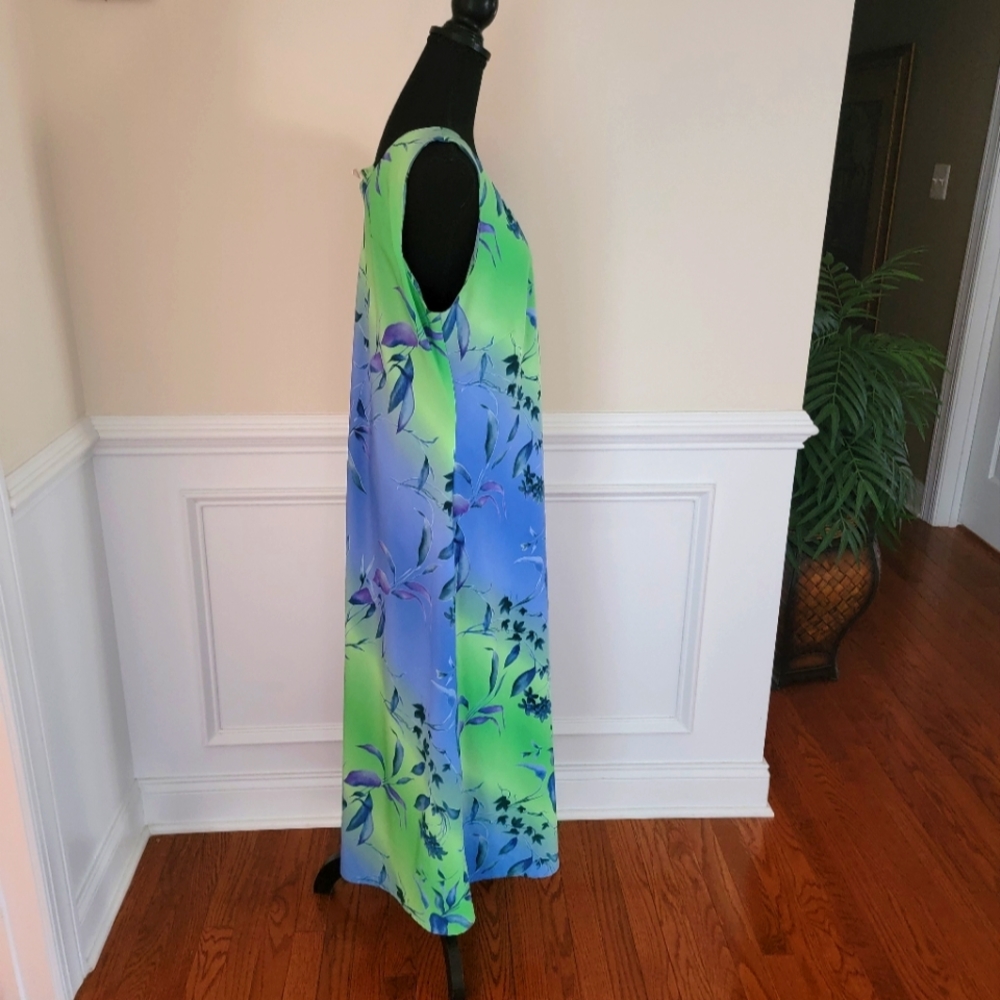 Menu Dress - Picture 5 of 7